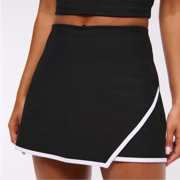 Abercrombie & Fitch YPB SculptLux Lined Wrap Mini Skirt Skort Black (Onyx) Sz XL - Picture 4 of 10